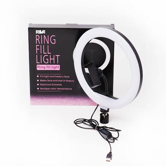 10-Inch LED Ring Light – Perfect Lighting for Content & Beauty